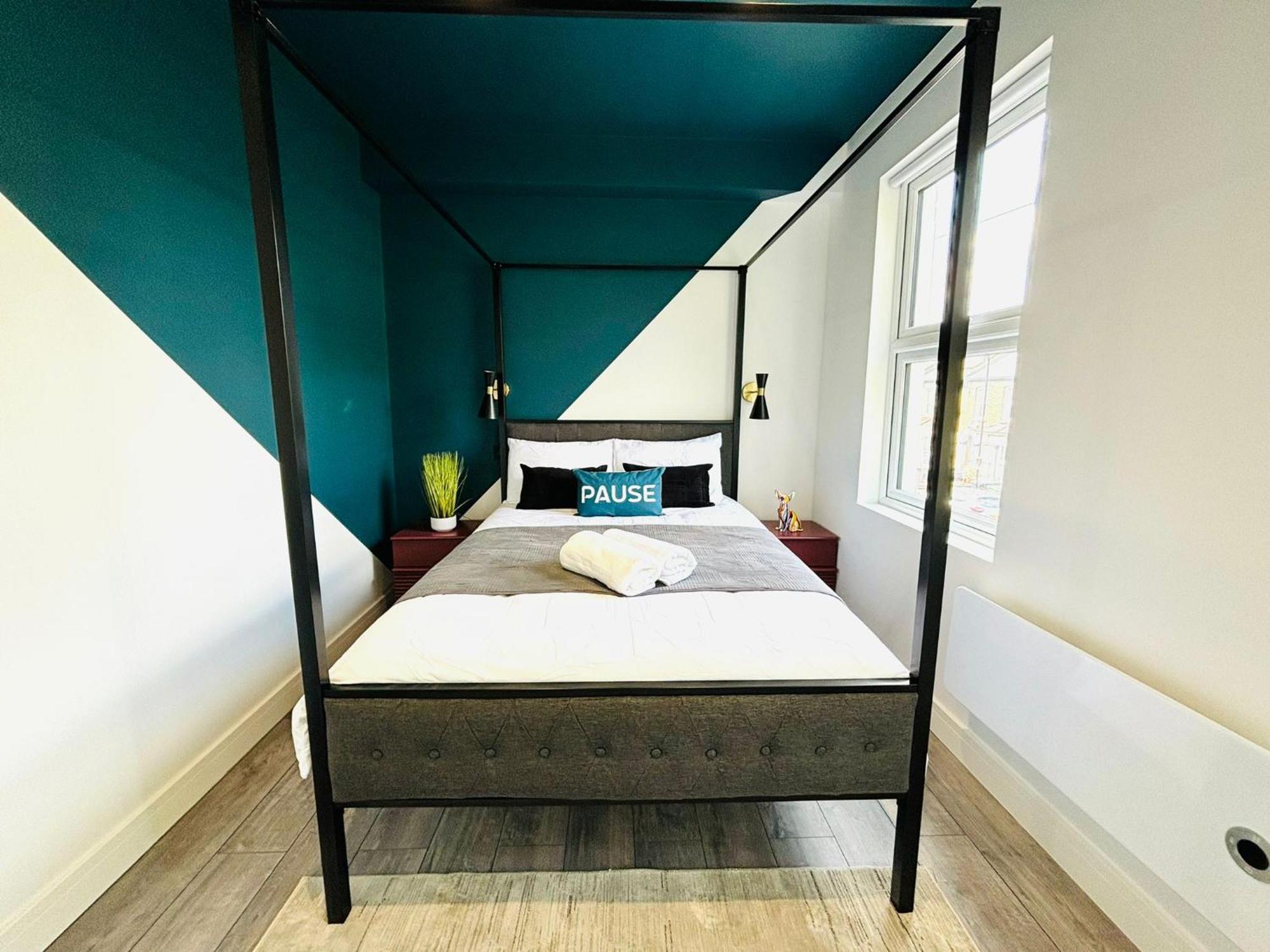 31 Studio, Ideal For Tourists Locations * Londen